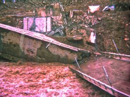 08-Destroyed_bridge
